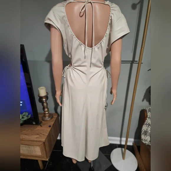 A.L.C. Syna Faux Leather Cutout Midi Dress Bone White. Size 6 NWT. -  eharrisgallery.com